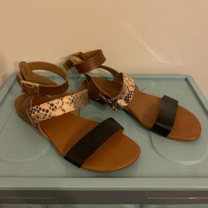 Franco Sarto sandals size 7